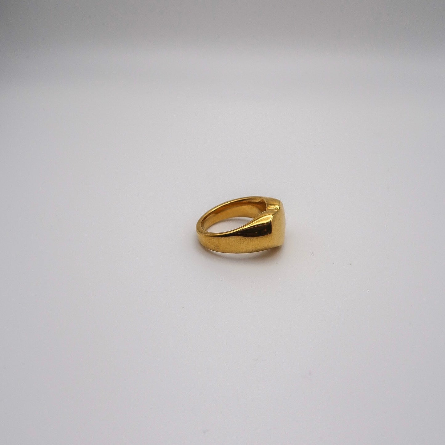 Anillo Corazón de Oro