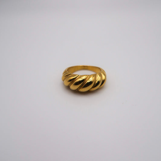 Ciety's Gold Ring